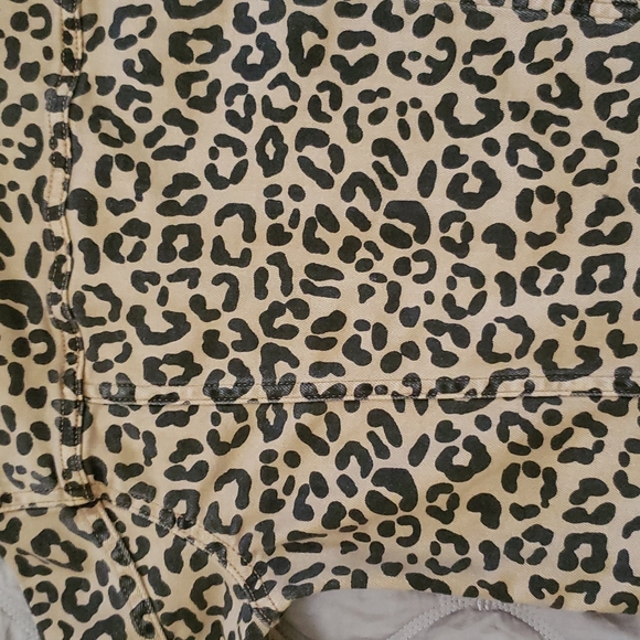 DL1961 LEOPARD PATTERN JEANS GIRLS JACKET - Picture 8 of 9